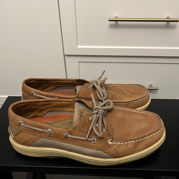 Sperry Other - Sperry Tan Boat Shoes with Moccasin Construction and Non-Marking Soles